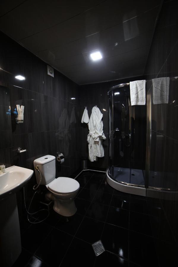 L Plaza Hotel Tbilisi Zewnętrze zdjęcie