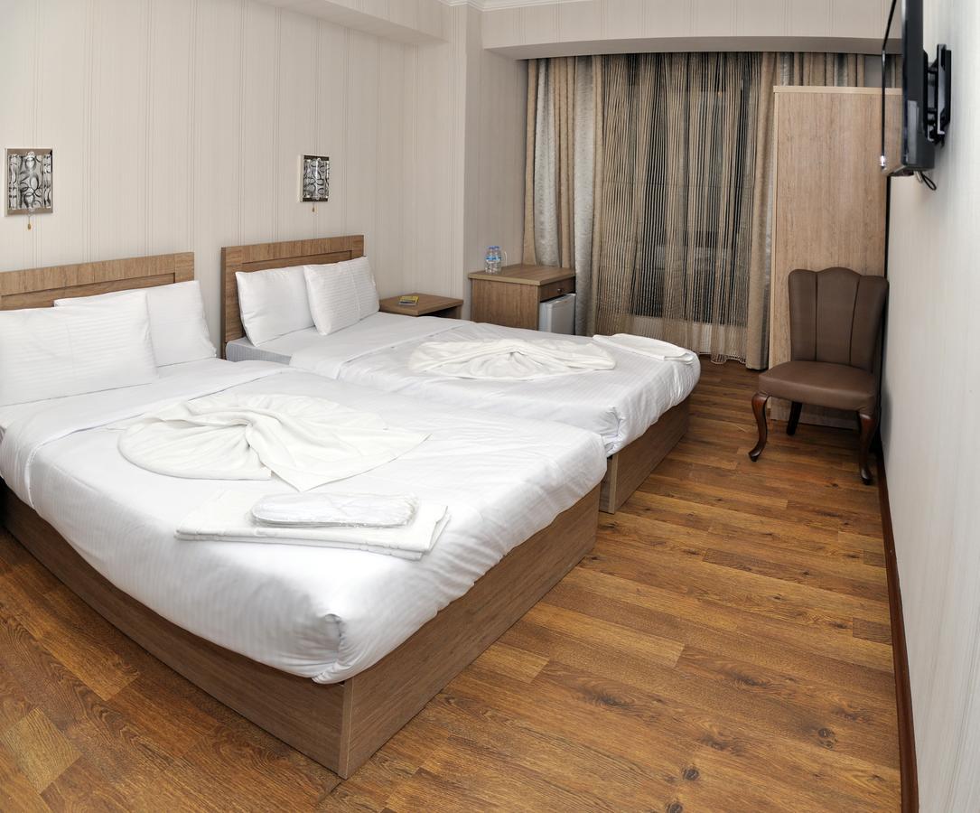 L Plaza Hotel Tbilisi Zewnętrze zdjęcie