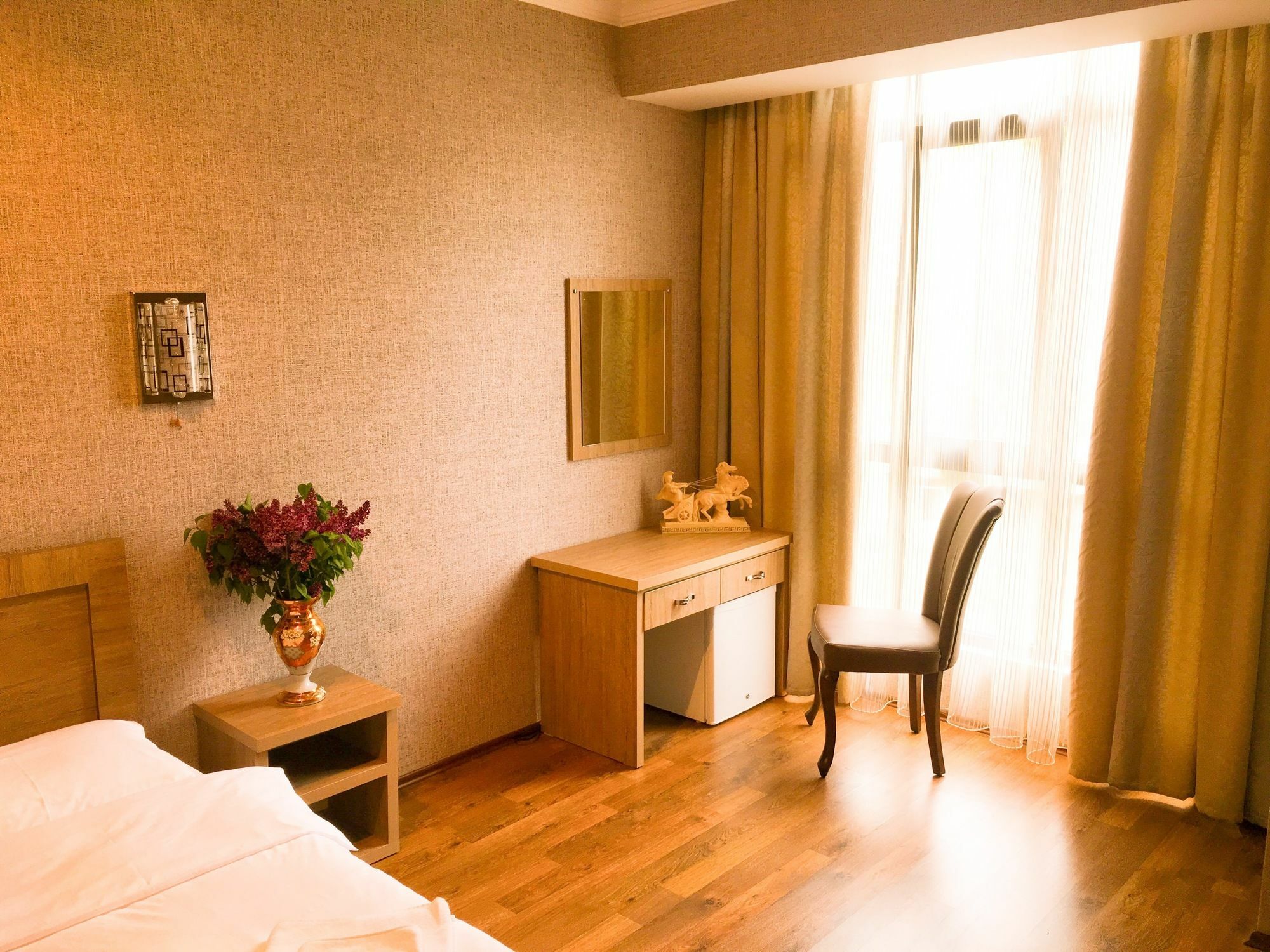 L Plaza Hotel Tbilisi Zewnętrze zdjęcie